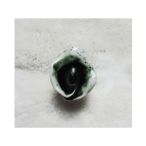 Flower ring - Picture 5 of 7